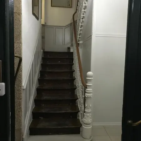 Pr Paz De Agra Konukevi