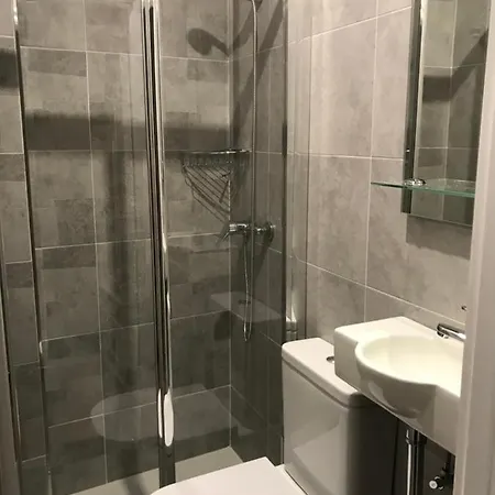 ゲストハウス Pr Paz De Agra サンティアゴ・デ・コンポステーラ